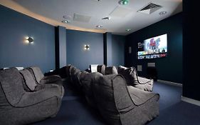 Natural Studio By Hnfc Stays